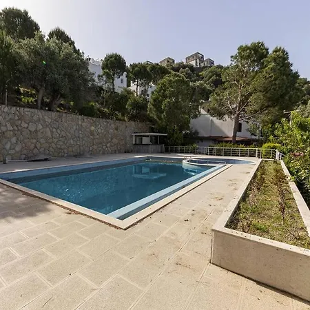 Charming Duplex With Pool And Stunning Mediterranean View In 아파트