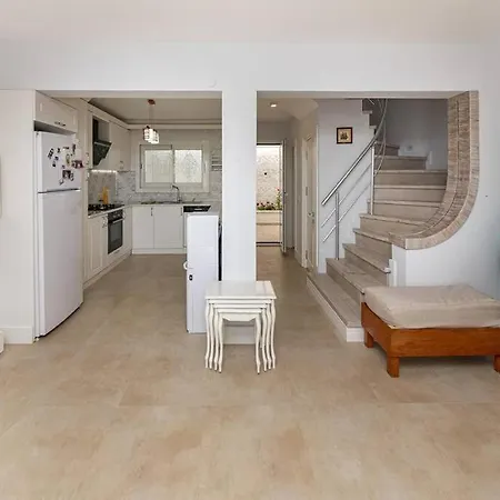 דירה Charming Duplex With Pool And Stunning Mediterranean View In בודרום